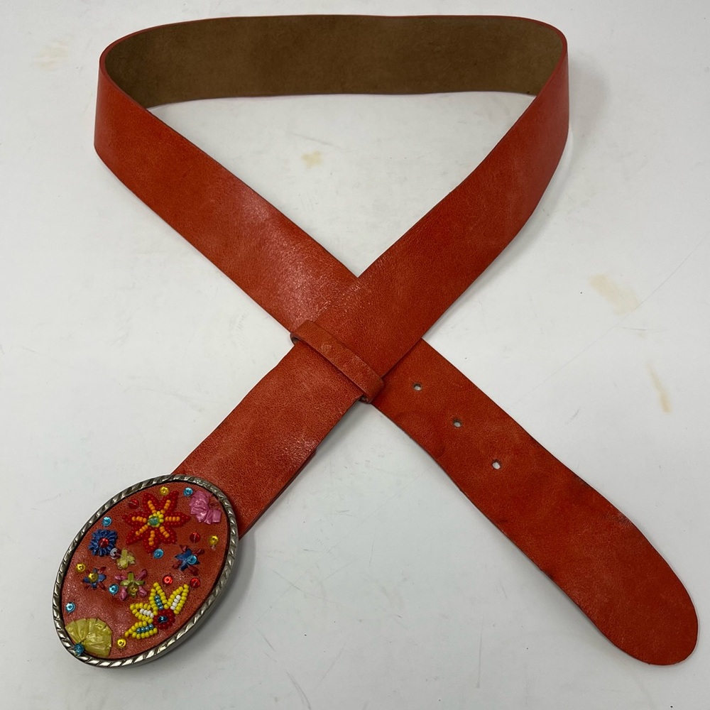 Beaded buckle on Orange leather belt S - Picture 2 of 8